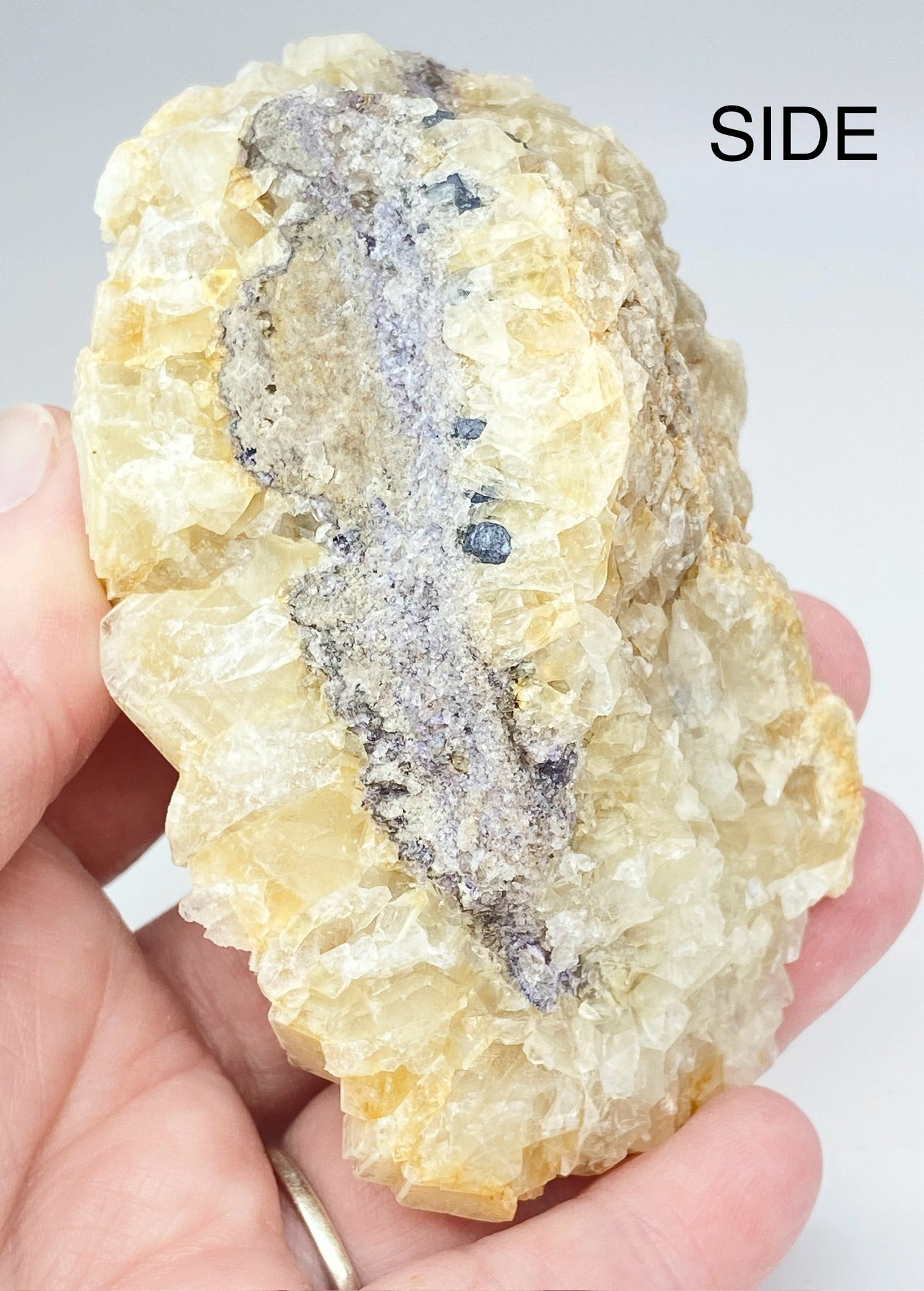 #5 Rare, One Location Derbyshire Cream Edge Fluorite Large Specimen From Pindale Quarry, Castelton, Derbyshire, U.K. 🇬🇧 (Independently ⛏️ Mined)