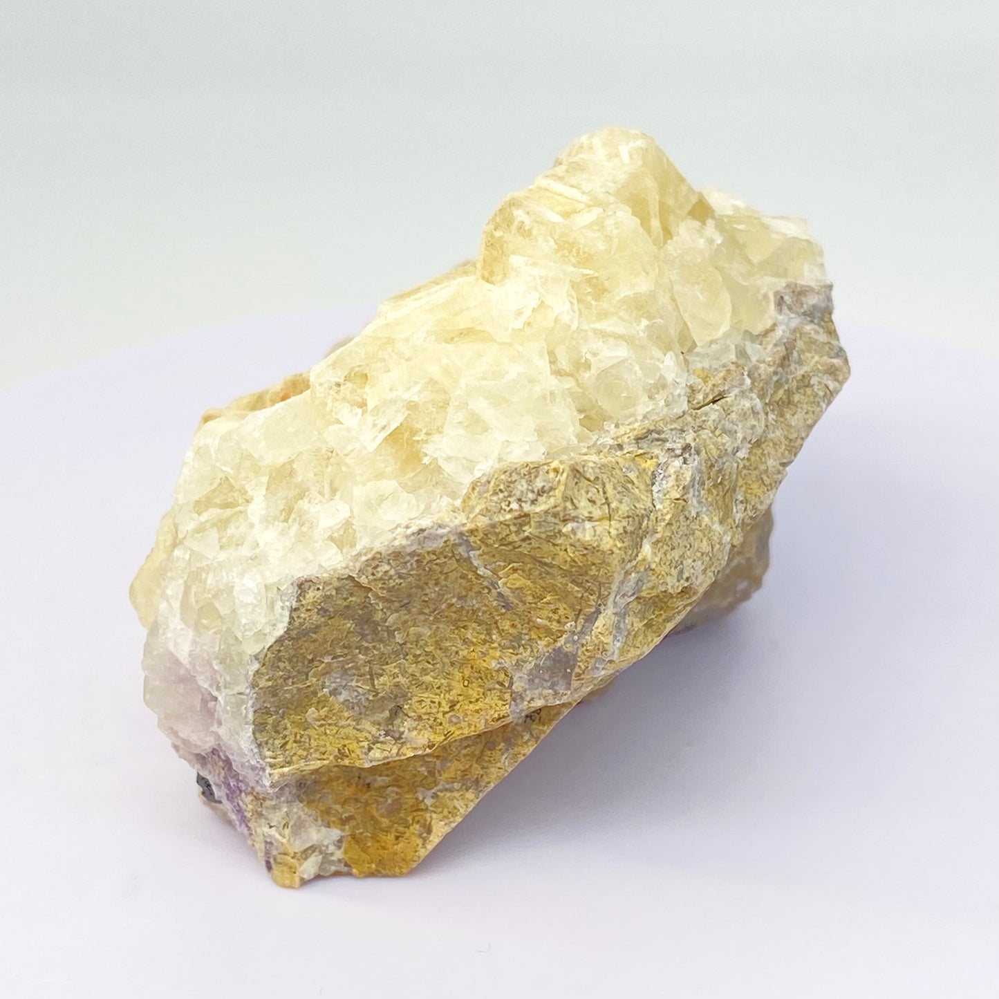 #11 Rare One Location Derbyshire Cream Edge Fluorite Medium Specimen From Pindale Quarry, Castelton, Derbyshire, U.K. 🇬🇧 (Independently ⛏️ Mined)